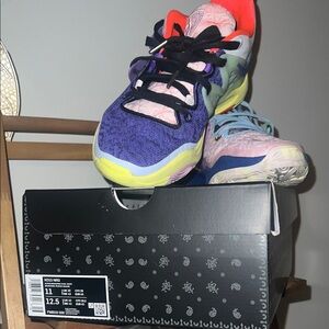 KD15 NRG Athletic Sneakers